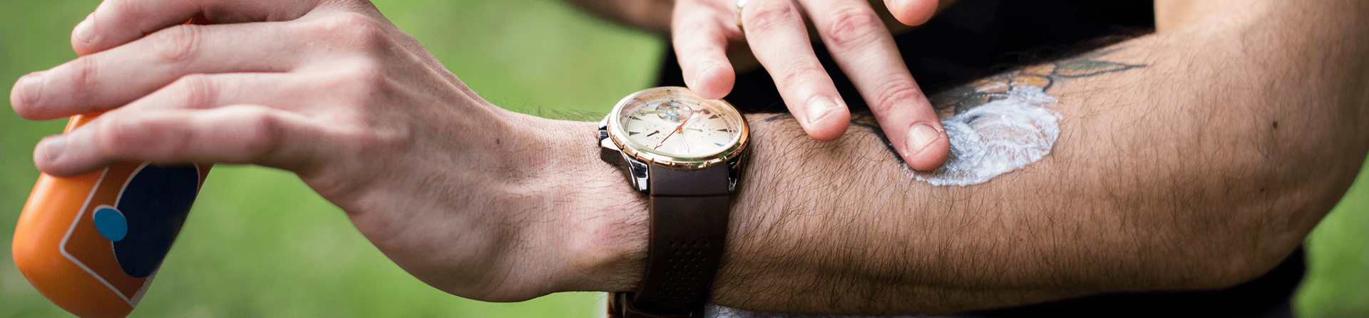 pessoas usando sol tela 1